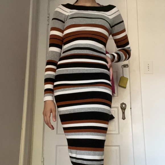 Karen millen NWOT not sold anymore women size xs - Picture 3 of 7